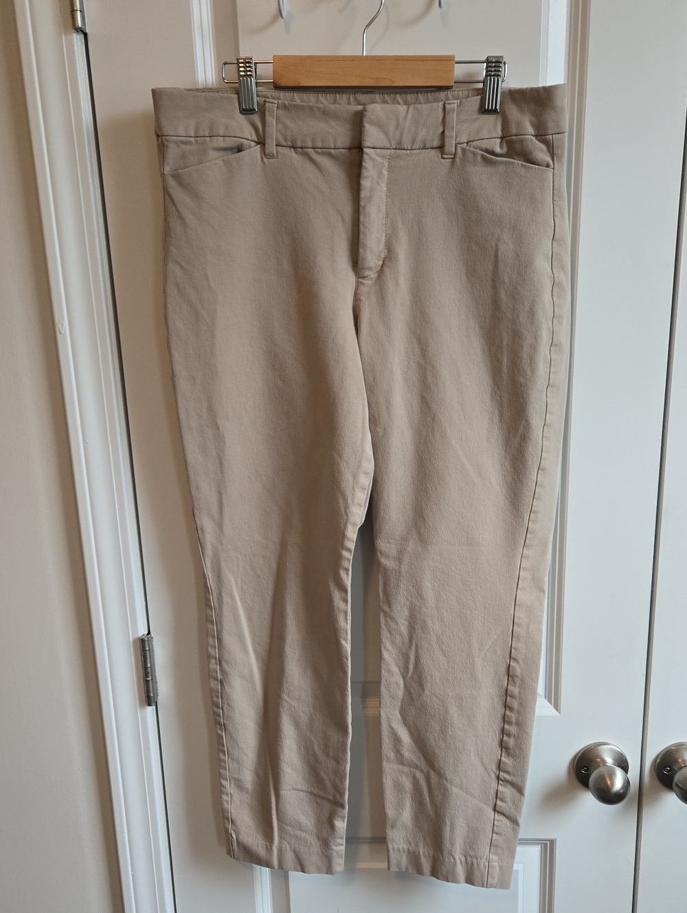 Old Navy High-Rise Pixie Skinny Pants